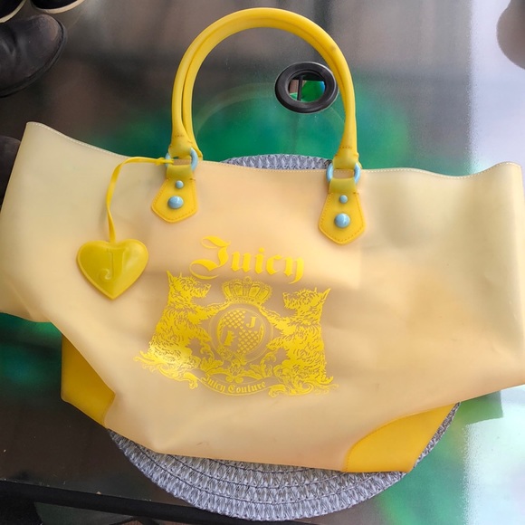 Juicy Couture Handbags - Juicy couture large tote